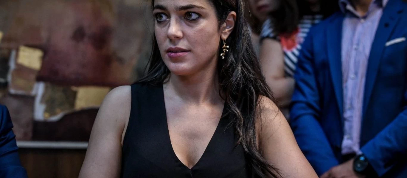 Πού έχει αποφασίσει να κατέβει υποψήφια βουλευτής η υφυπουργός Εργασίας Δόμνα Μιχαηλίδου